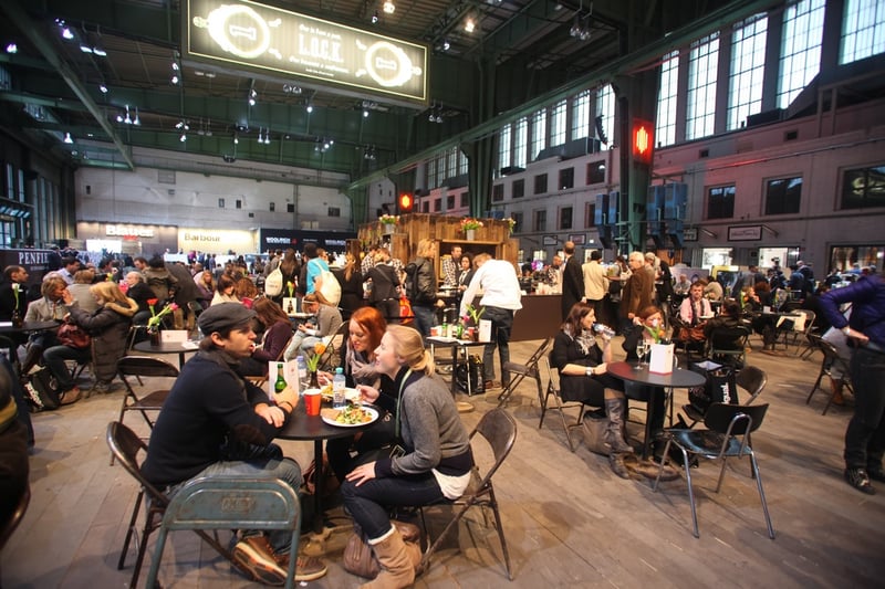 Social Media Marketing Strategy for Restaurants in Dubai